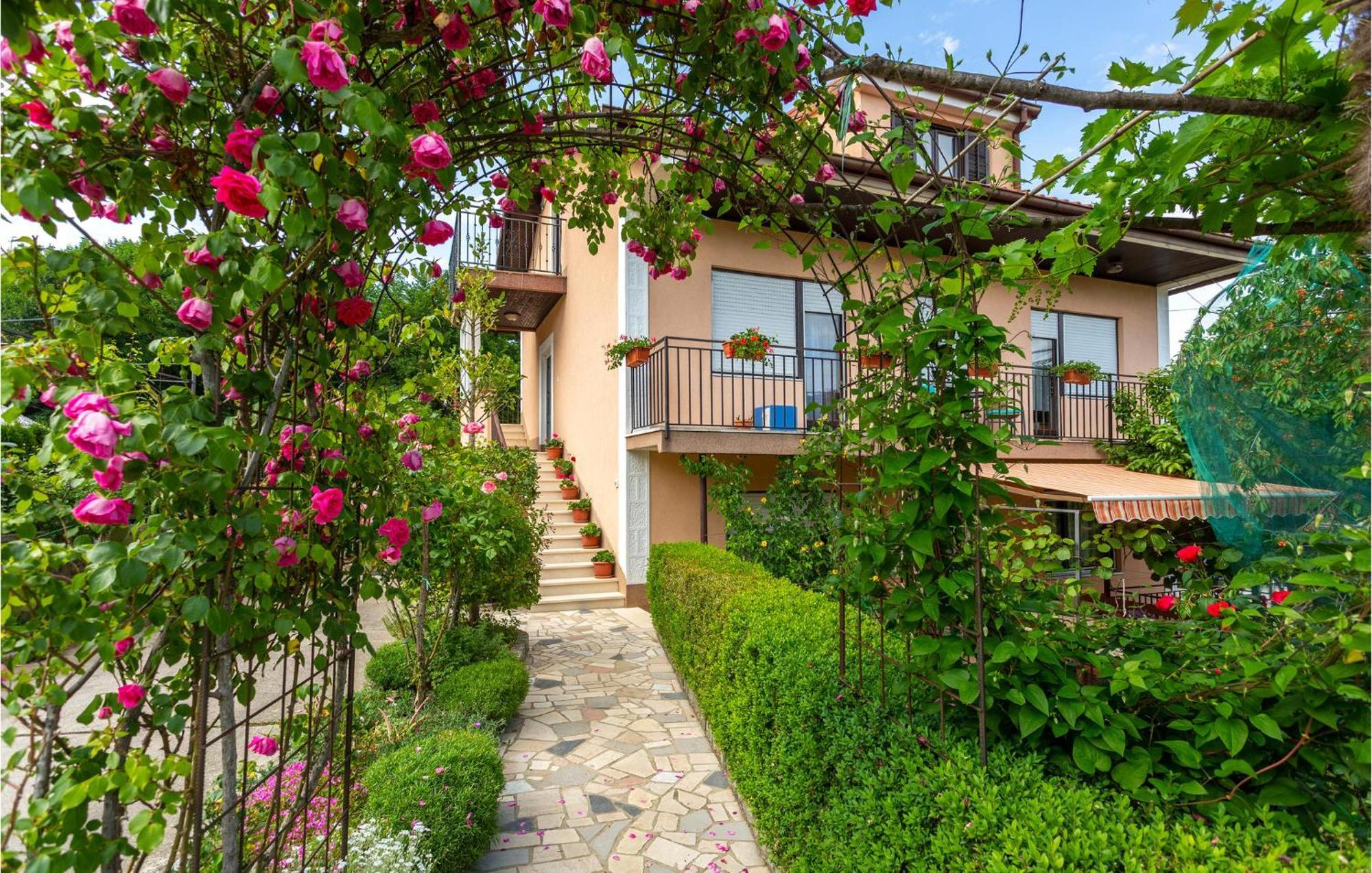 Beautiful Apartment In Matulji With Wifi 外观 照片